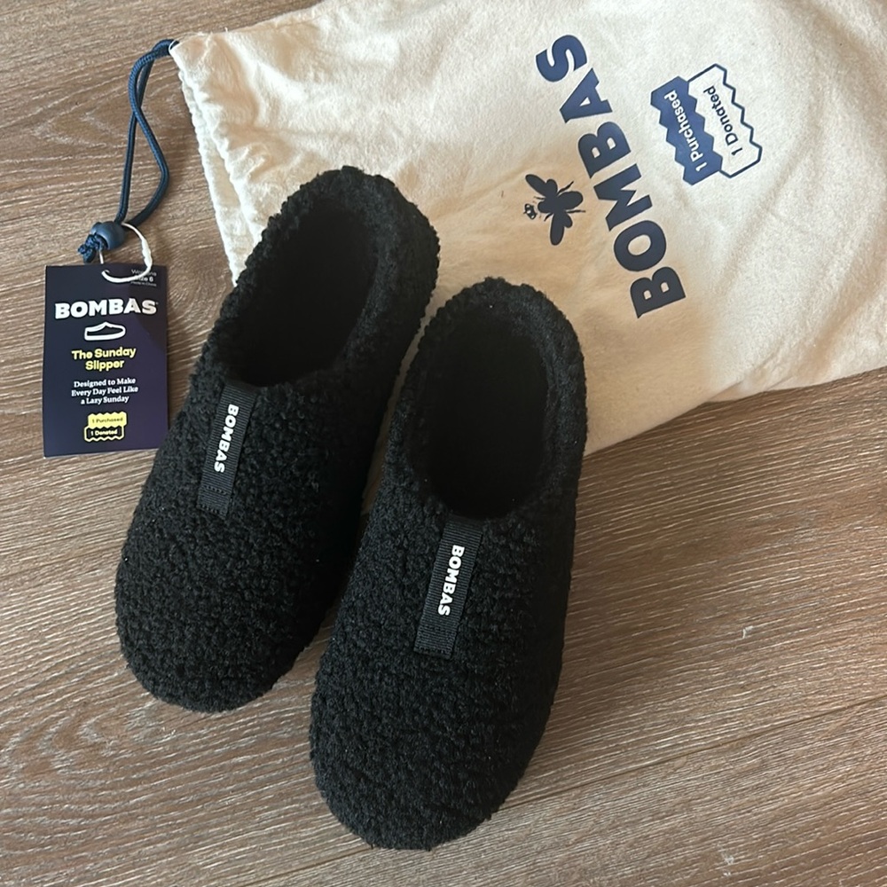 Bombas slippers women’s size 6 brand new